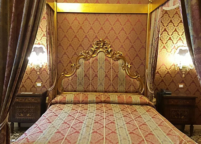 Casa Pisani Canal Venise