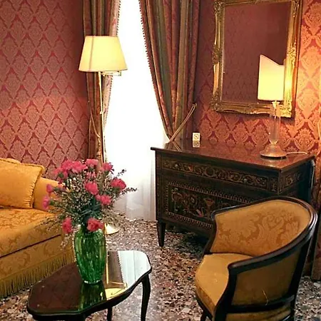 Casa Pisani Canal 4*