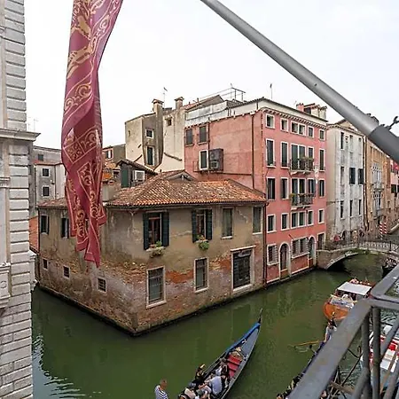 Casa Pisani Canal Vendégház