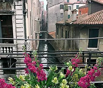 Casa Pisani Canal 3* Venedig