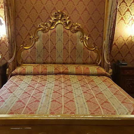 Casa Pisani Canal Pensionat Venedig