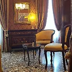 Casa Pisani Canal Penzion 3*