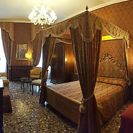 Casa Pisani Canal 3*