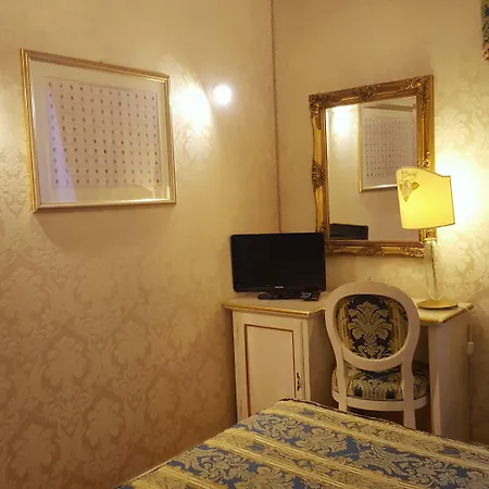 Casa Pisani Canal Venise