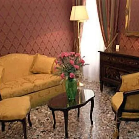 Gasthuis Casa Pisani Canal Venetië