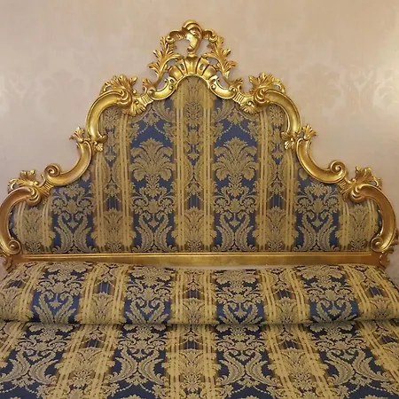 Casa Pisani Canal Venise
